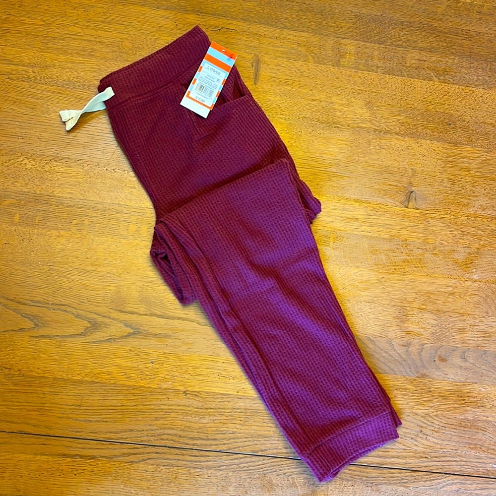 New Maroon Waffle Knit Pattern Sweats